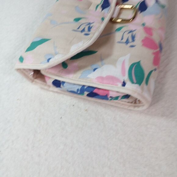 Diane Von Furstenberg (DVF) Quilted Floral Travel Makeup Bag 3 Section Case - Picture 11 of 15